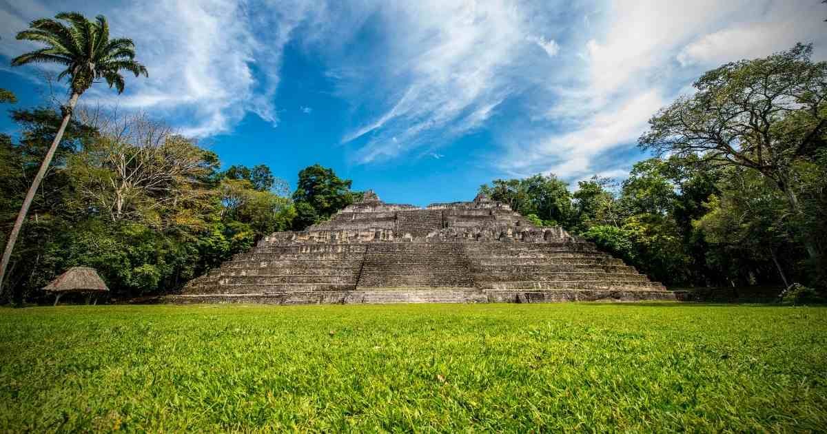Why Visit Belize: Central America’s Hidden Gem 8 Mayan ruins in Belize