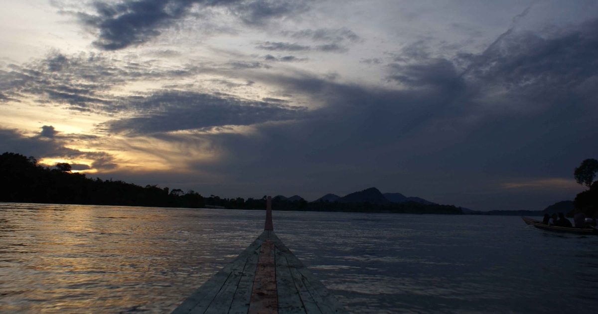 Top 10 Items to Take on a Long Haul Trip 3 Boat at night in the water