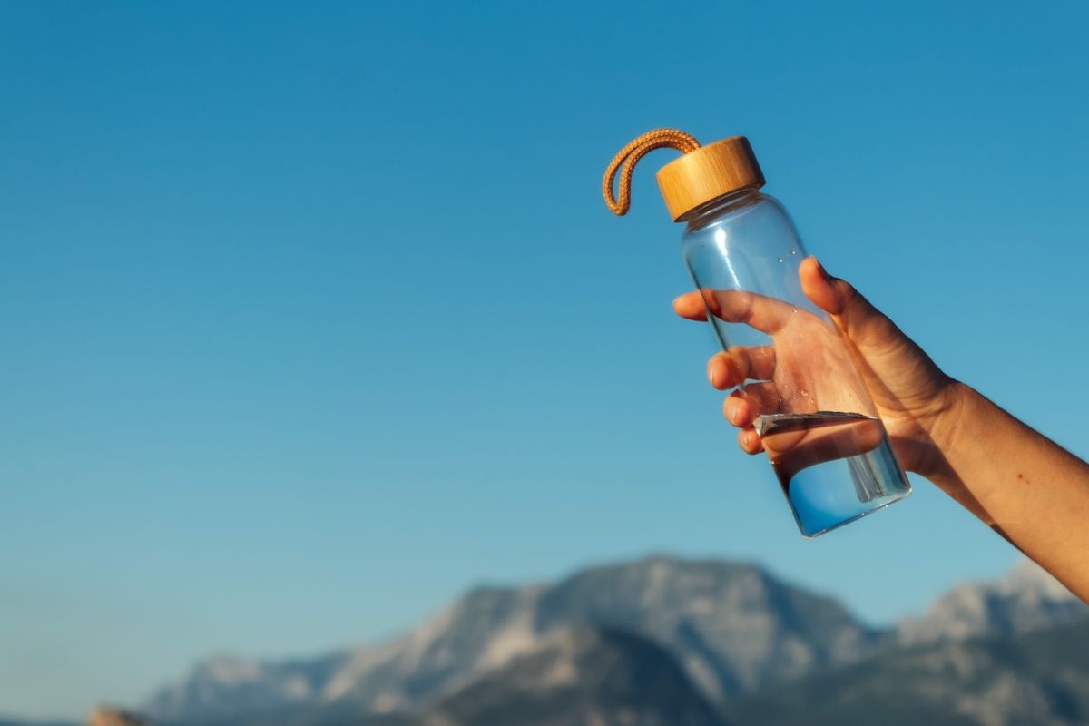 Zero Waste Week: 5 Tips for Greener Travel 3 reusable water bottle