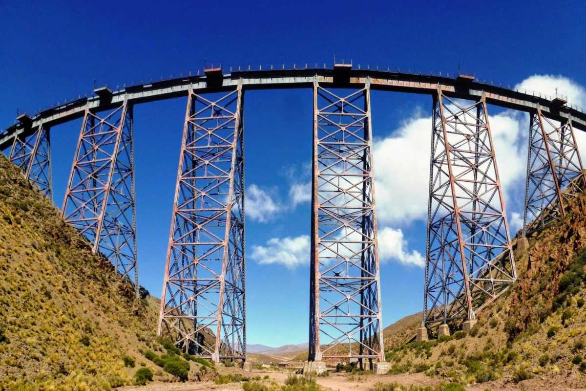 7 Top Train Journeys Around The World 8 top train journeys around the world Beyond Tourism