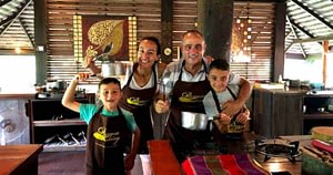 Highlights of Thailand Holiday 8 A family cooking on a tour in Chiang Mai, Thailand