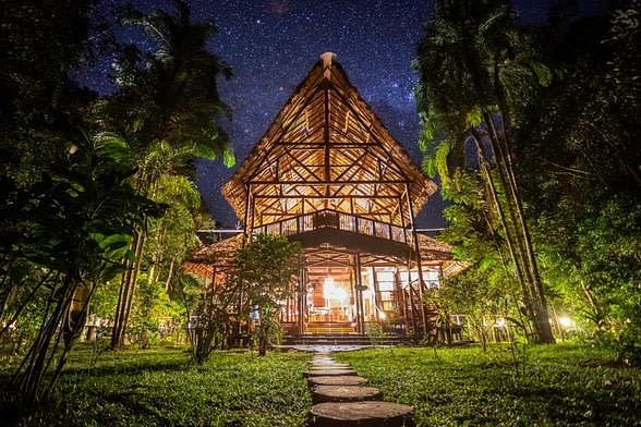 Eco lodges around the world
